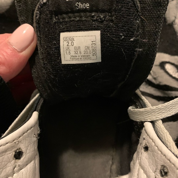 Vans high tops kids size 2 - Picture 6 of 6